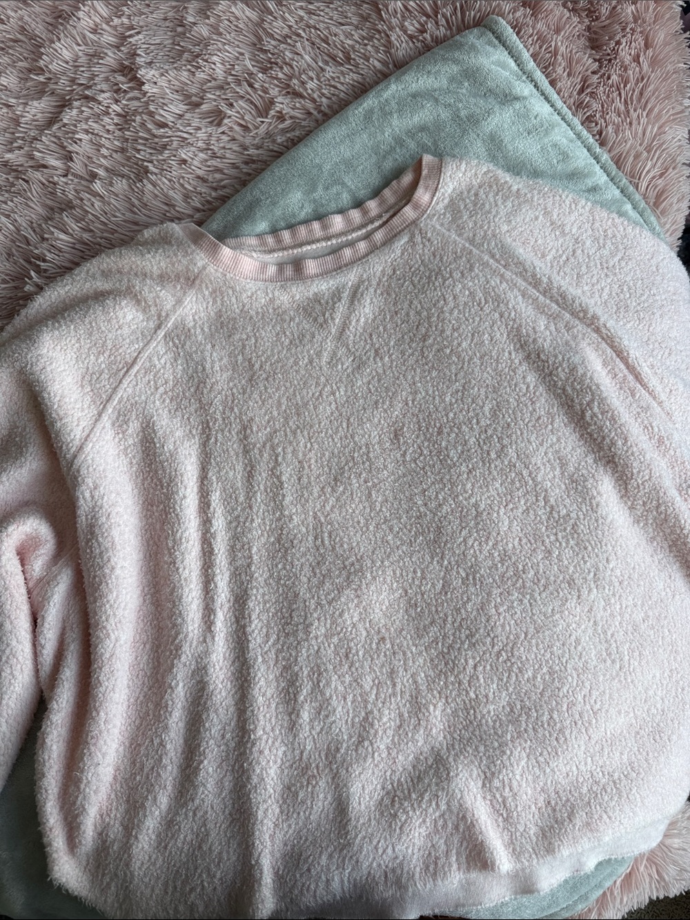 Billabong Light Pink Crewneck Sweater